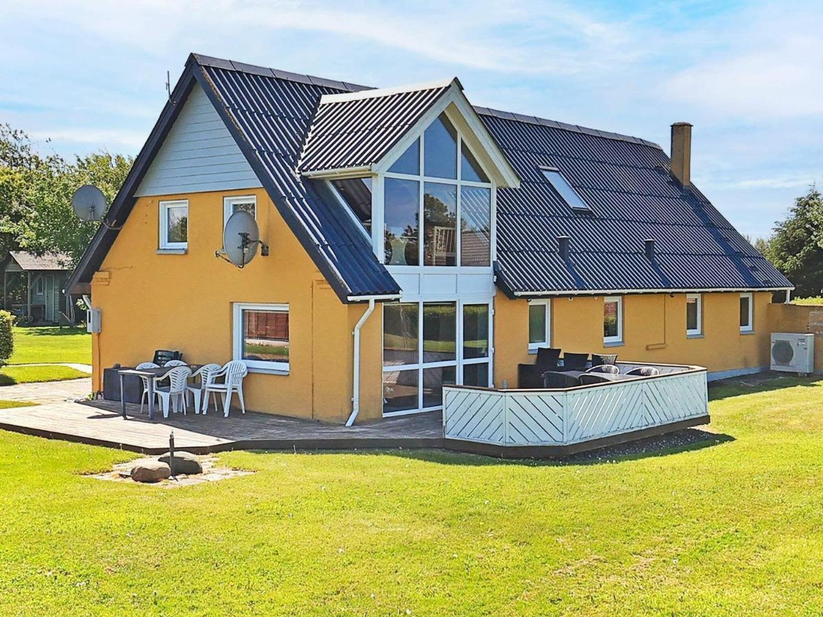 10 Person Holiday Home In Vinderup Exterior photo
