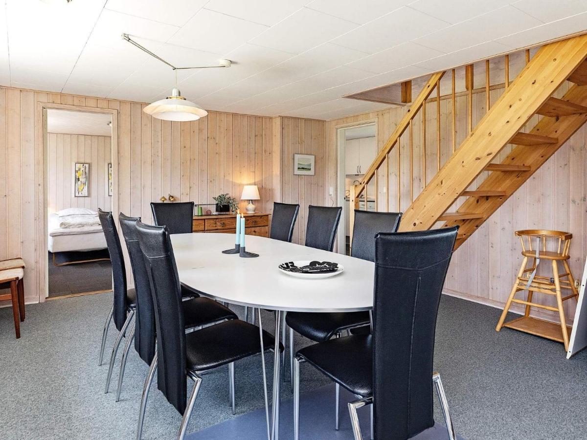 10 Person Holiday Home In Vinderup Exterior photo
