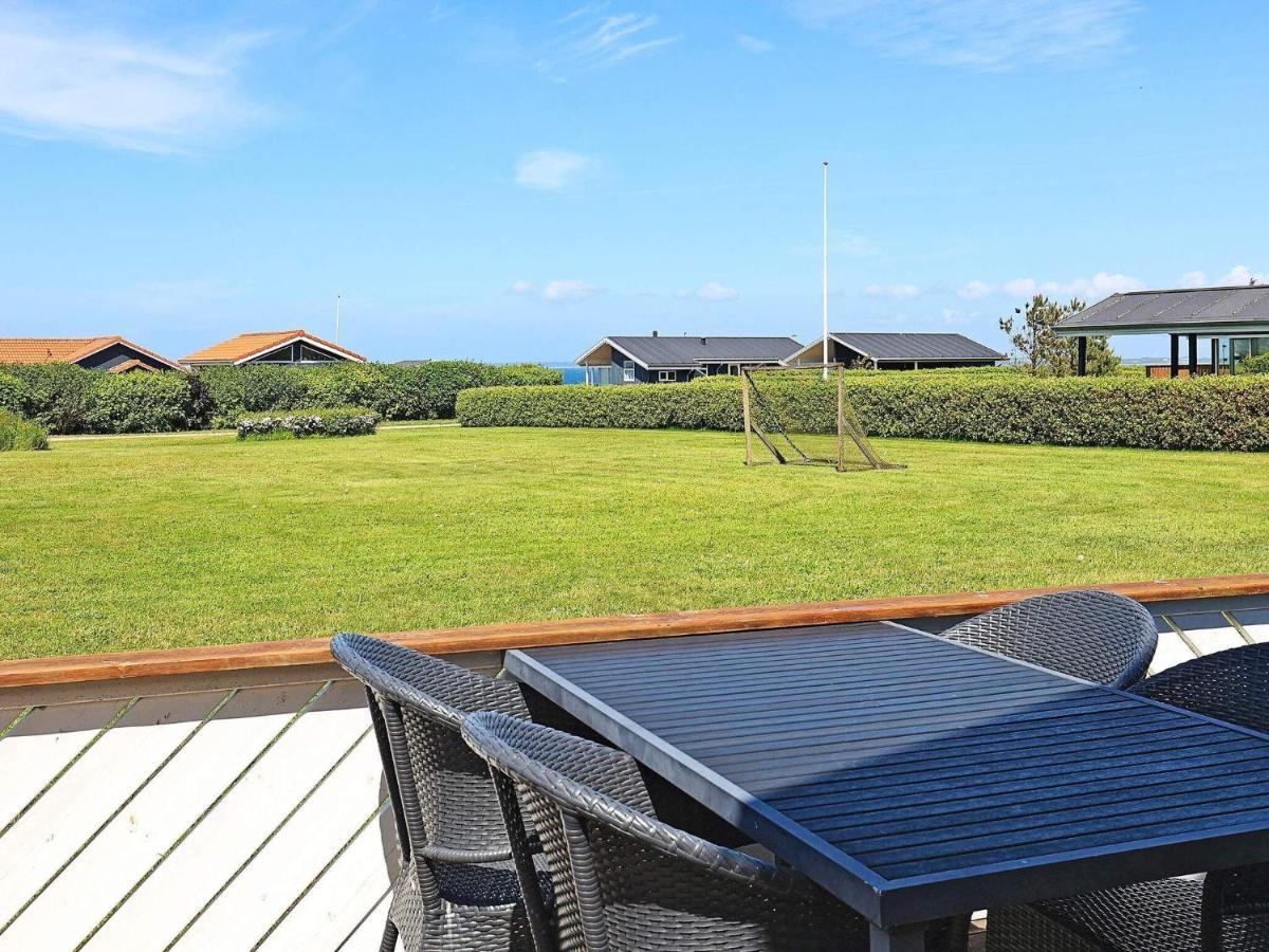 10 Person Holiday Home In Vinderup Exterior photo